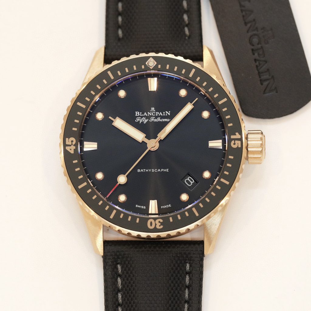 宝珀五十噚深潜器5000红金黑盘复刻手表选GF厂版本的理由-波记玩表